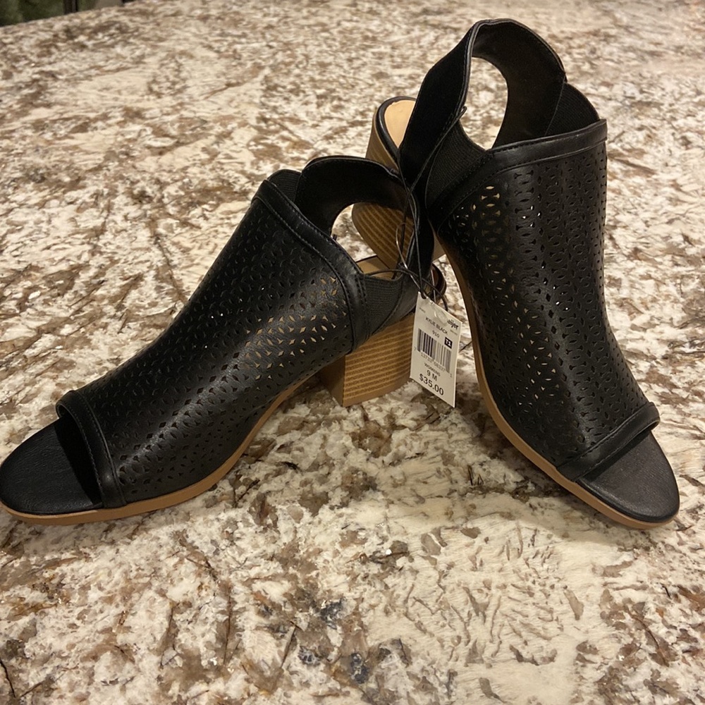 Massini Black Heel Sandal